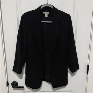 H&M Women’s Long Sleeve black single-breasted blazer with Pockets size Small